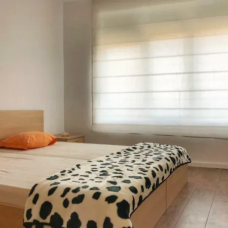 Apartment Luxury Sea View Bulldog Place