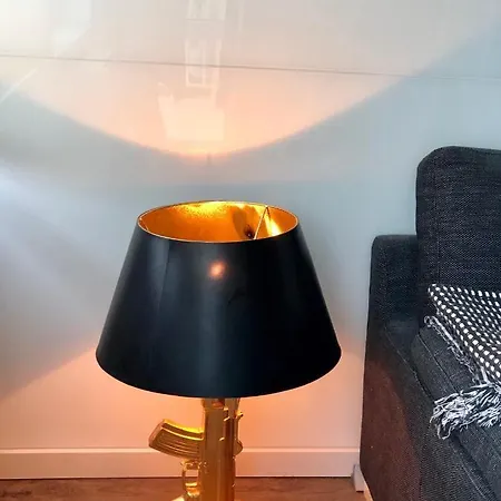 Apartment Luxury Sea View Bulldog Place