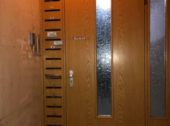 Luxury Sea View Bulldog Place