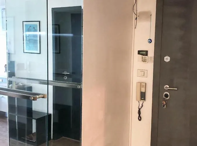 Апартамент Luxury Sea View Bulldog Place Варна