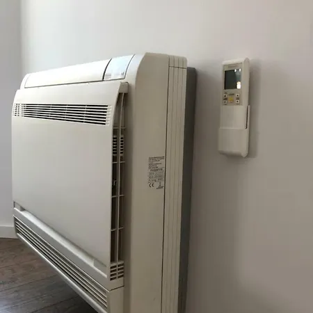 Apartment Luxury Sea View Bulldog Place *