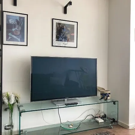 Luxury Sea View Bulldog Place Apartament *