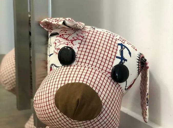 Luxury Sea View Bulldog Place Apartment *