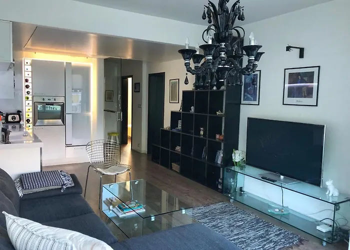 Luxury Sea View Bulldog Place * Warna